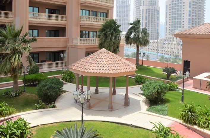 Residential Property 2 Bedrooms S/F Apartment  for rent in The-Pearl-Qatar , Doha-Qatar #14420 - 2  image 
